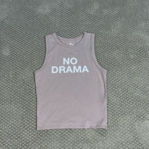 Tank top Hollister “no drama” lavender color sz s